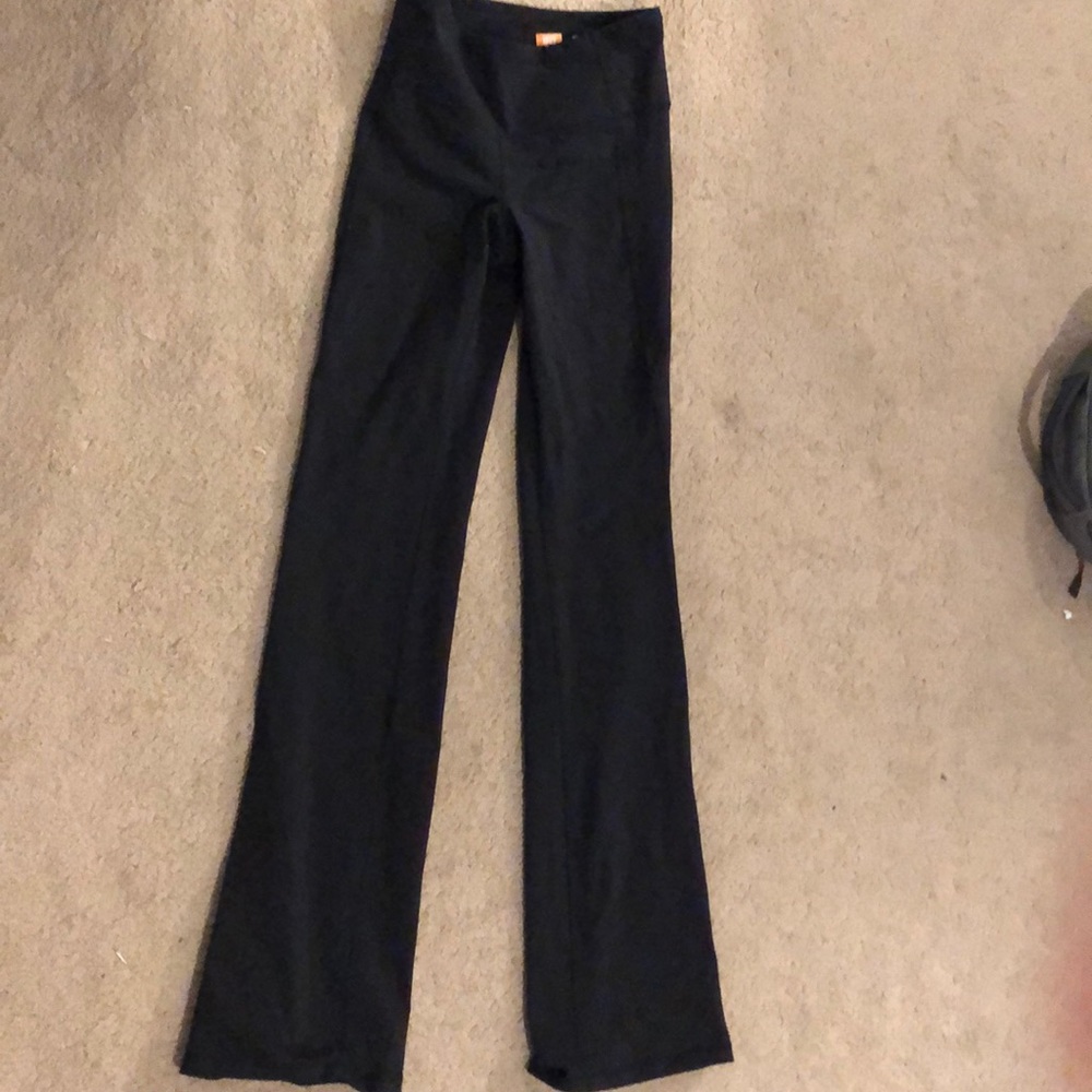 Lucy Active Wear yoga pants